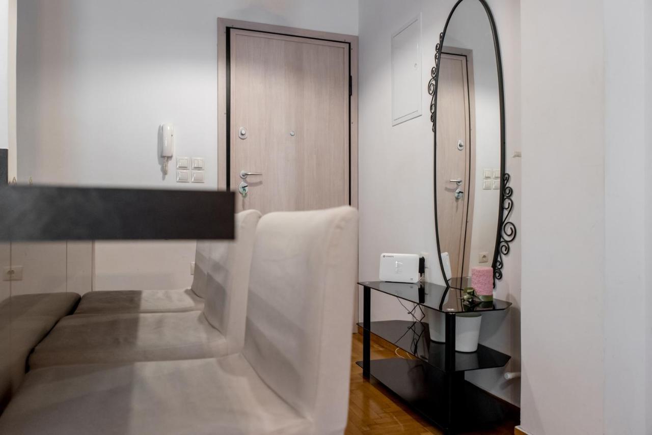 Amazing Apartment 2 Min To Acropolis Атина Екстериор снимка
